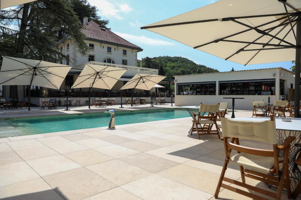 Sequoias Golf & Ressort Hotel Ruy-Montceau Exterior foto